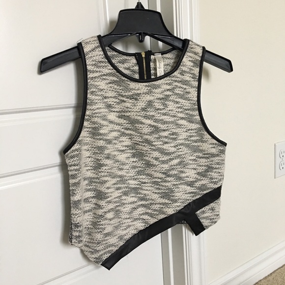 Lovely Day Tops - Tank